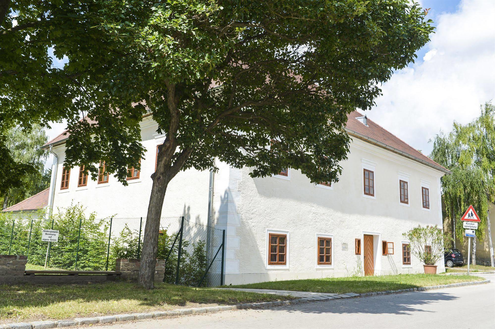 Schlosshotel Mailberg Zewnętrze zdjęcie
